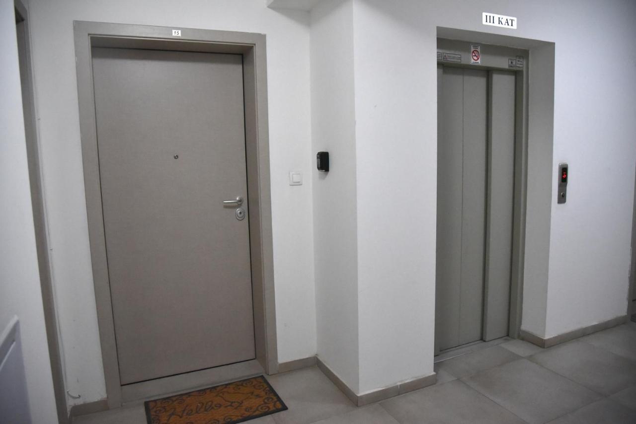 Appartamento Modern & Cozy Skopje Esterno foto