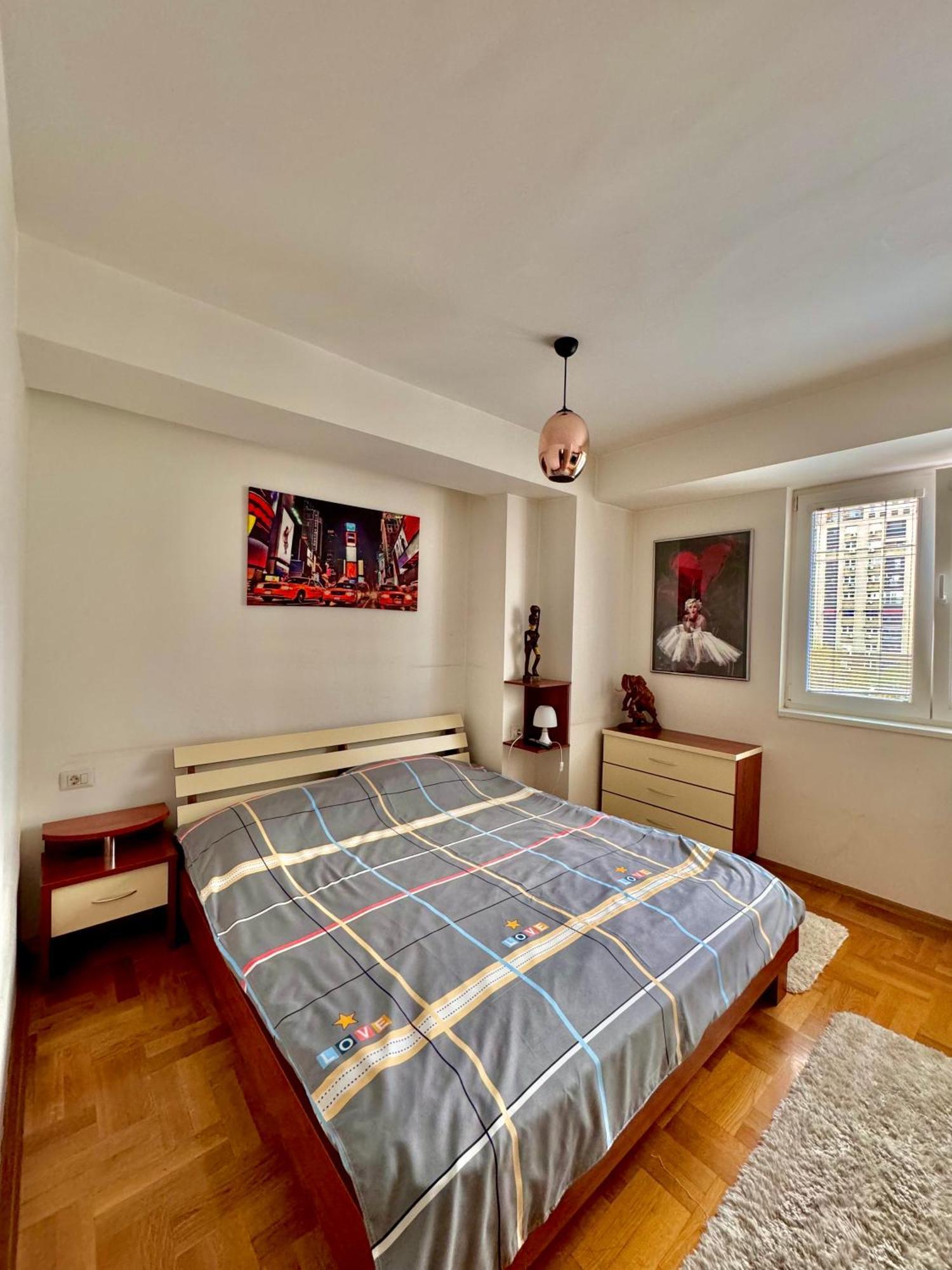 Appartamento Modern & Cozy Skopje Esterno foto
